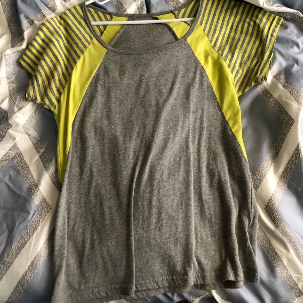 Great lightweight tshirt